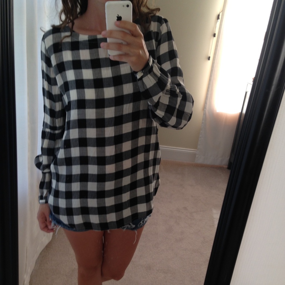 Buffalo check peasant top